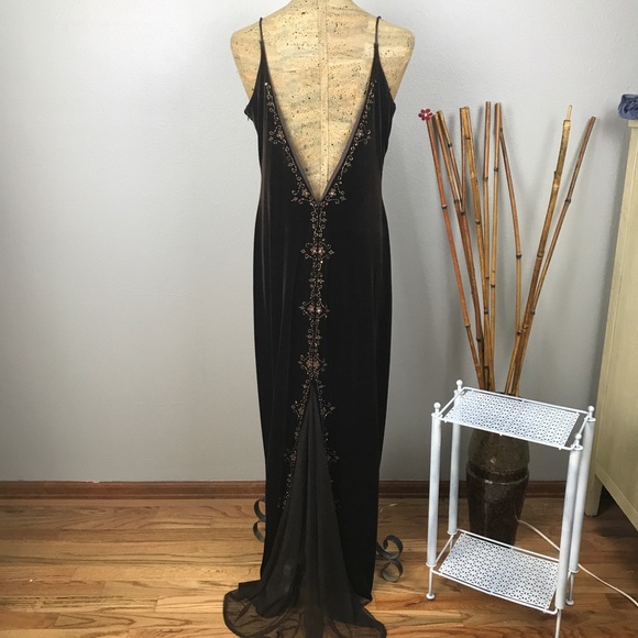 Dave & Johnny Dresses & Skirts - Dave & Johnny by Laura Ryner Brown velvet formal